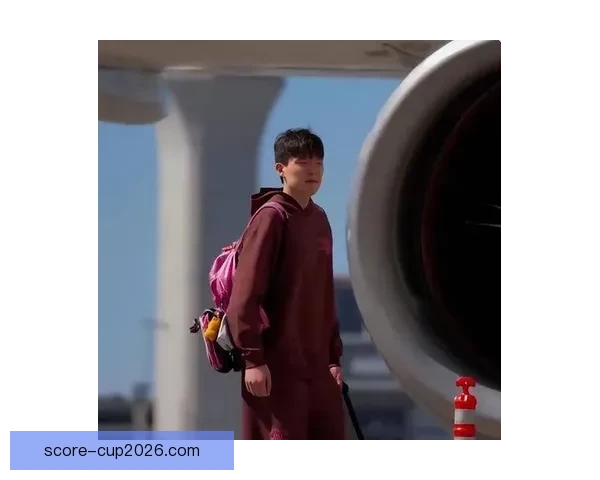杨瀚森远赴墨西哥城出战季后赛快船弃用他仍肩负重任